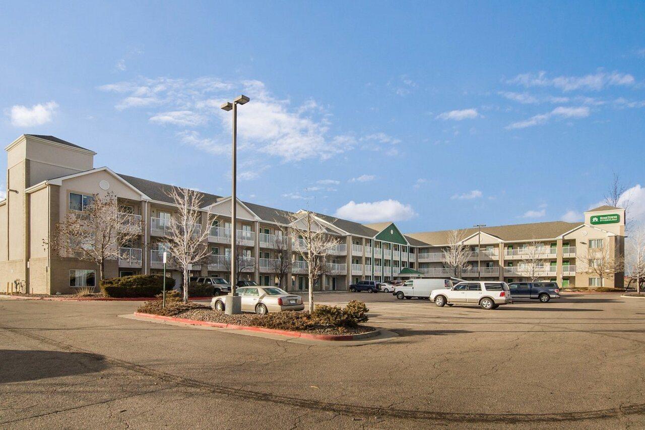 Hometowne Studios By Red Roof Denver - Airport/Aurora Exterior photo